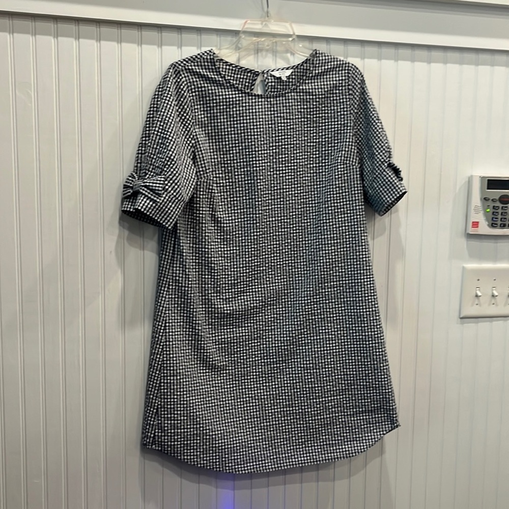 Awesome navy and white seersucker dress